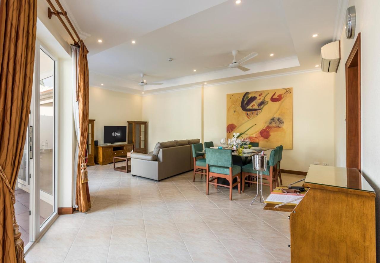 Village Austria Luxury Pool Villas Pattaya ภายนอก รูปภาพ