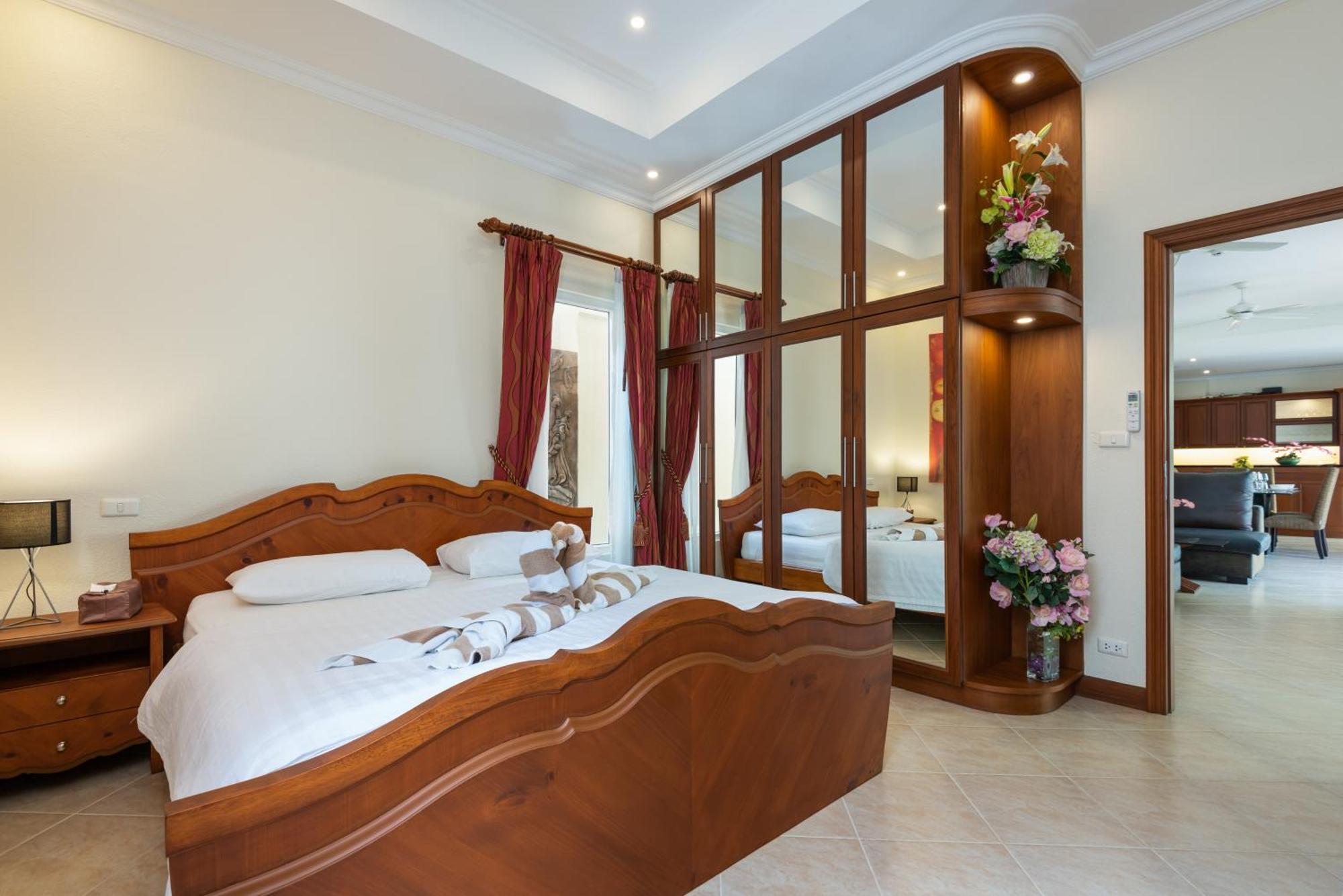 Village Austria Luxury Pool Villas Pattaya ภายนอก รูปภาพ